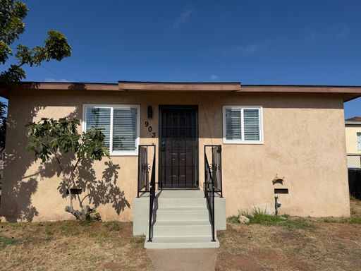 Coastal Imperial Beach gem with stylish upgrades & spacious gated yard! – photo 1