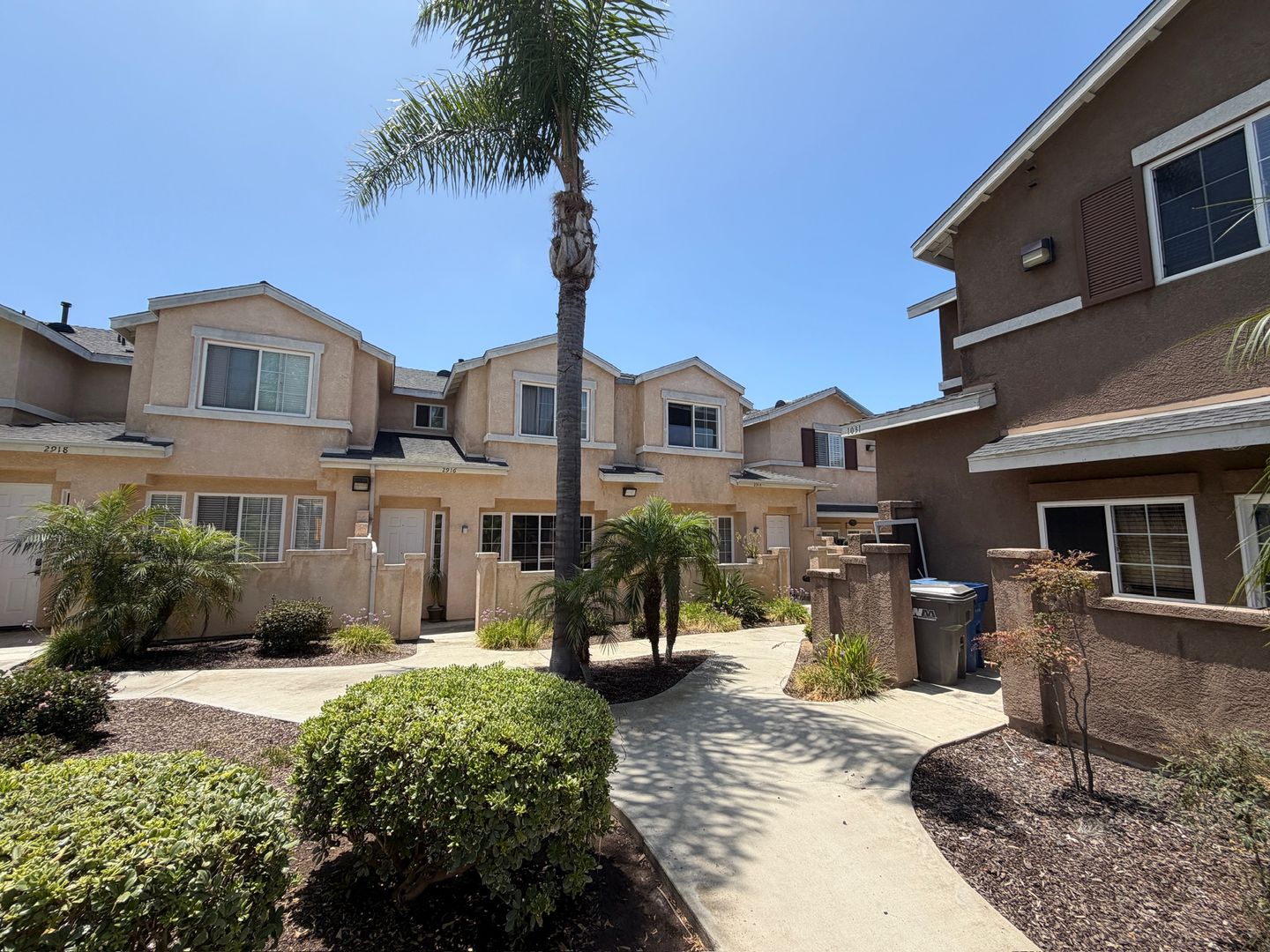 San Diego Townhome: 2914 Coleville Court