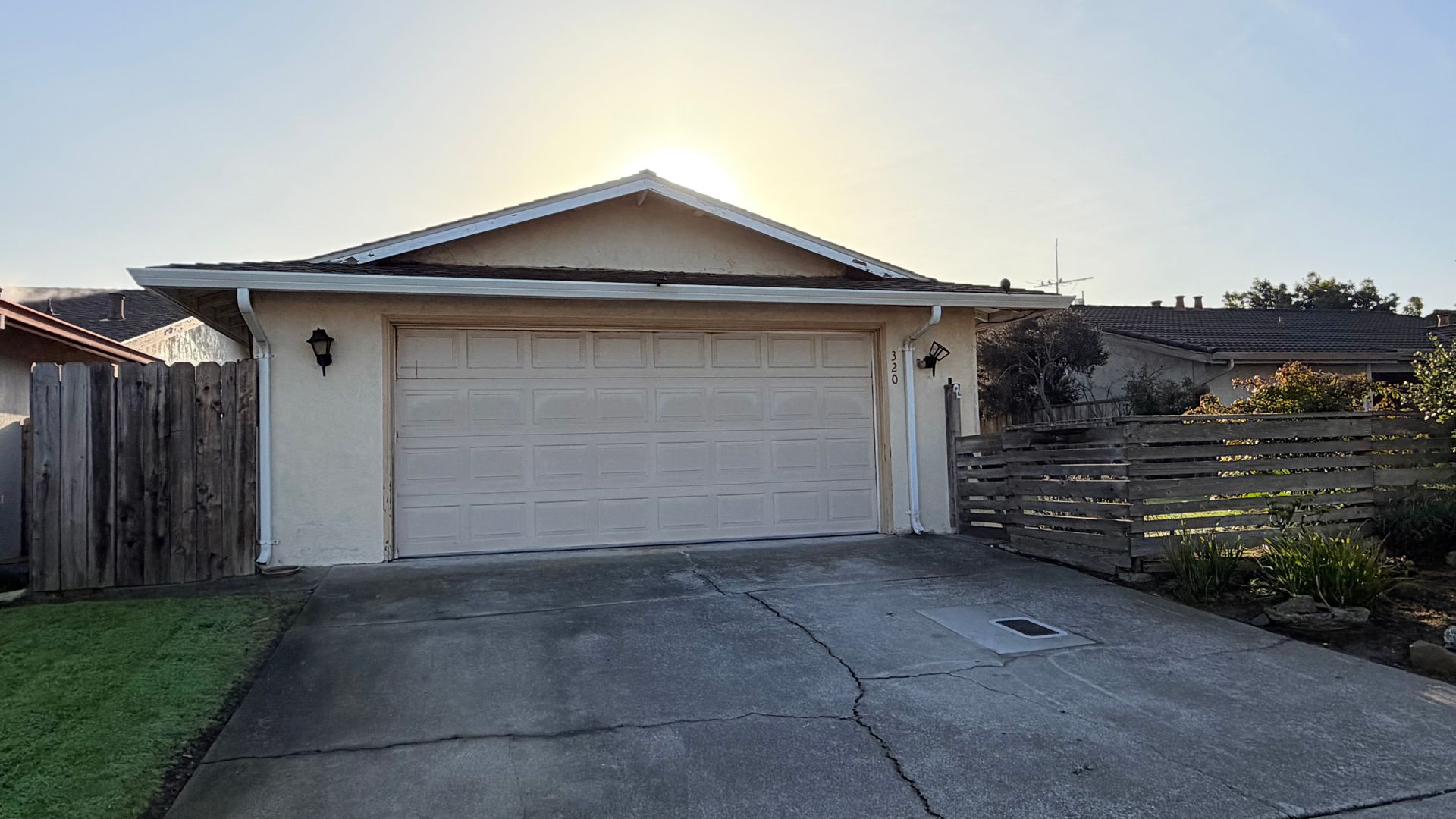 Alameda House: 320 Fair Haven Road