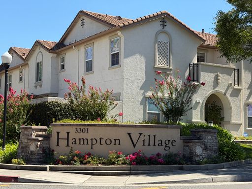 BEAUTIFUL 3 BED CONDO WITH ATTACHED 2 CAR GARAGE IN N. NATOMAS!! – photo 1