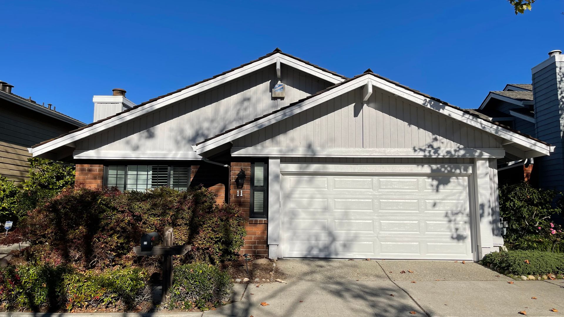 Alameda House: 11 Wellfleet Bay
