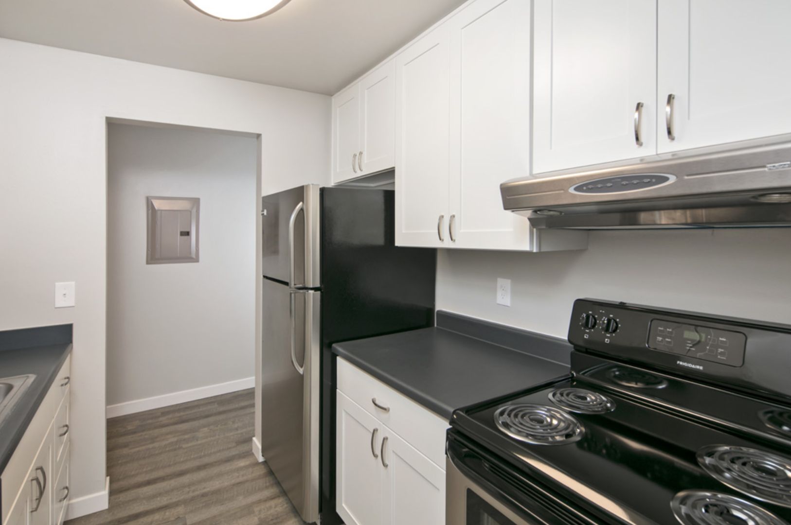 Seattle Apartment: 3032 NE 140th St