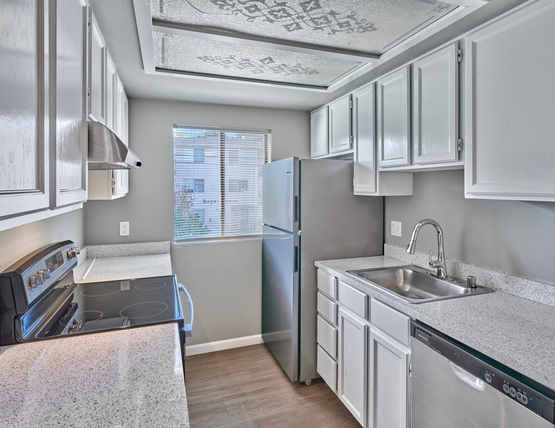 Seattle Apartment: 902 N. 95th St.