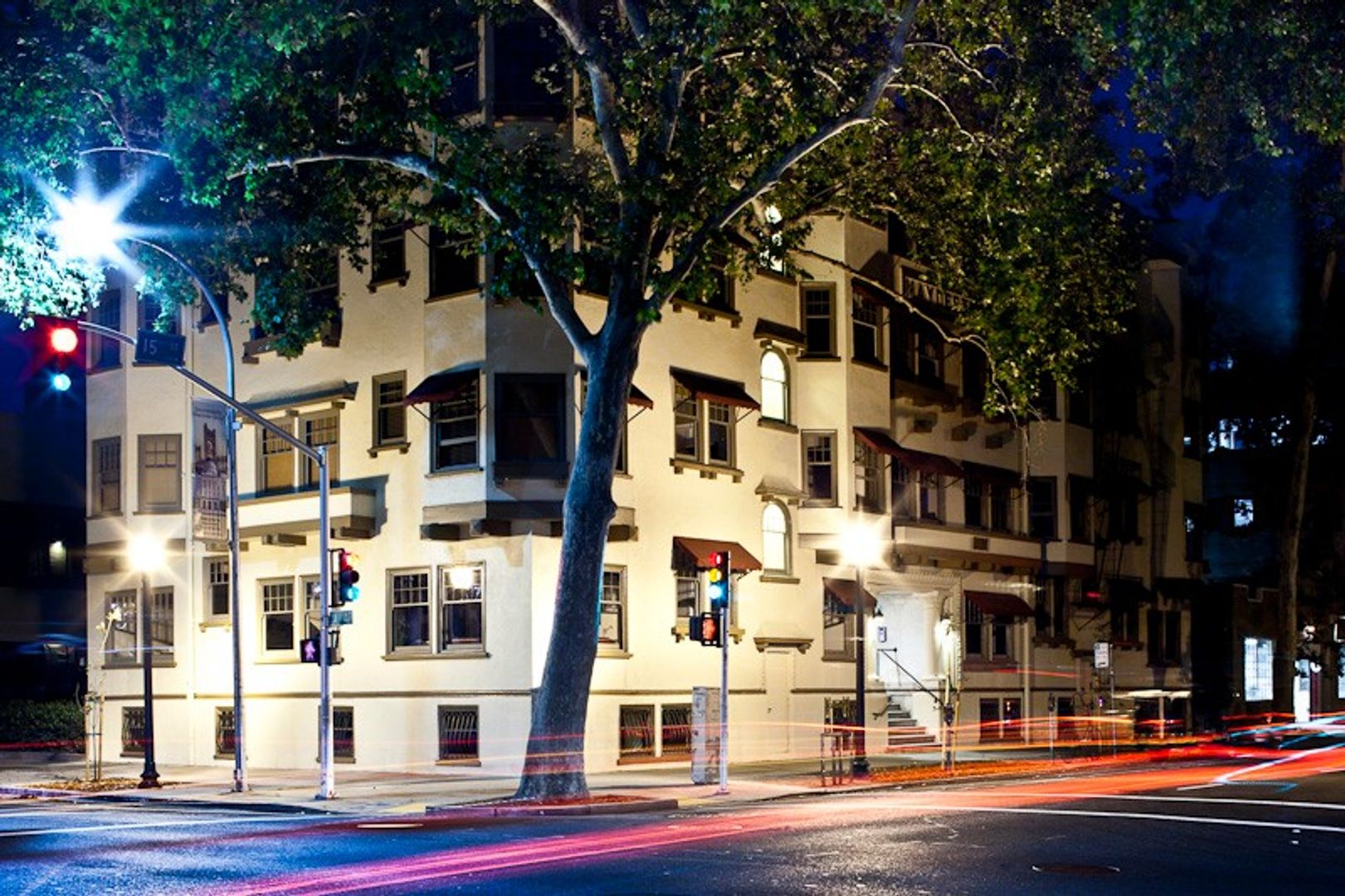 Sacramento Apartment: 1001 15th. Street