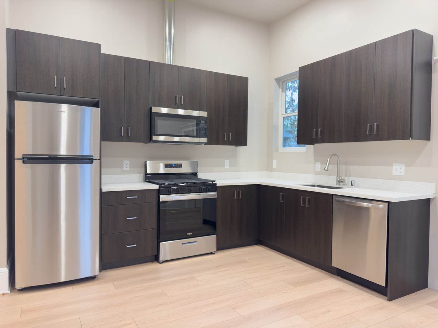 Sacramento Apartment: 1522 Q St