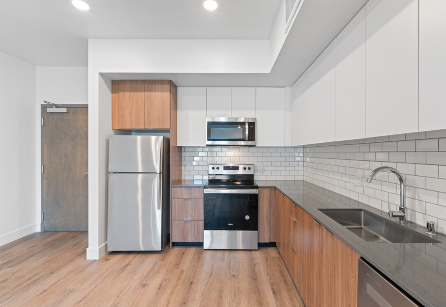 West Sacramento Apartment: 301 D St