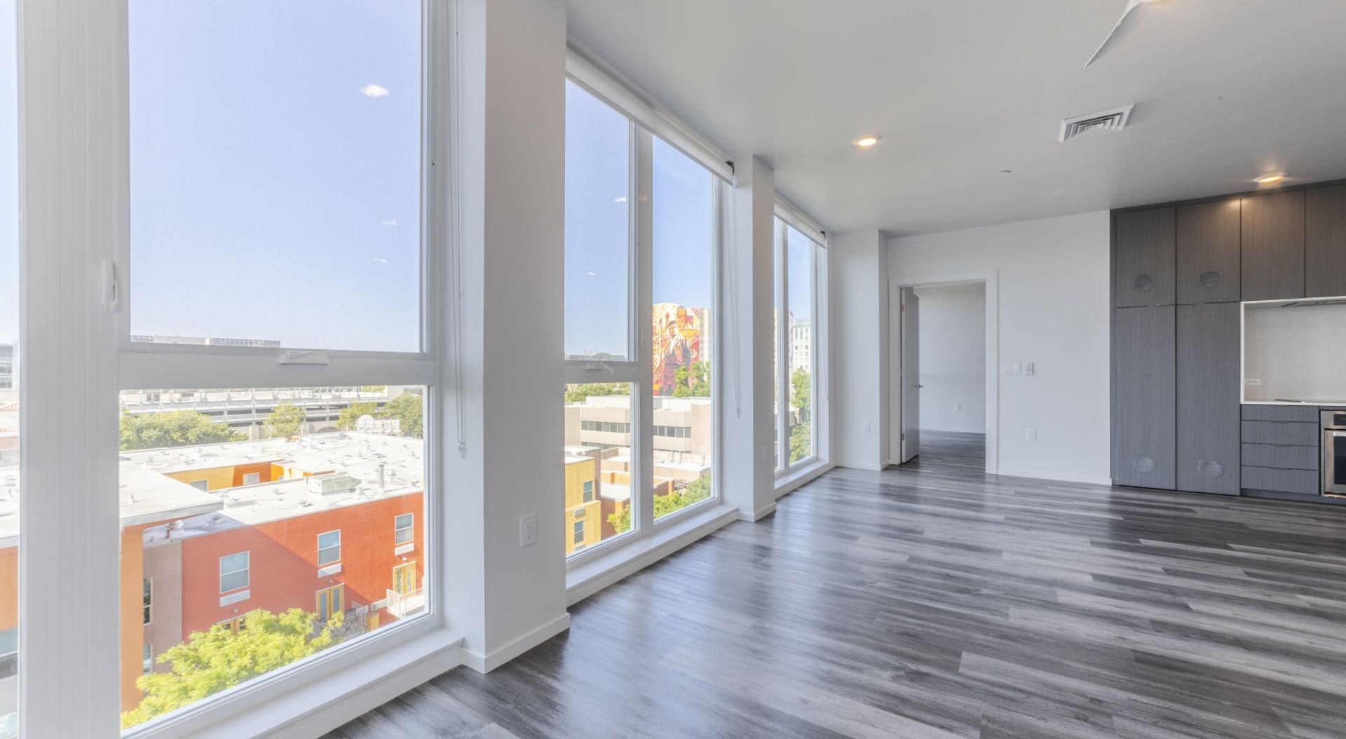 Sacramento Apartment: 1026 17th St