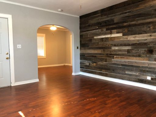 2 Bed/1 Bath Home minutes from Downtown Sacramento – photo 1