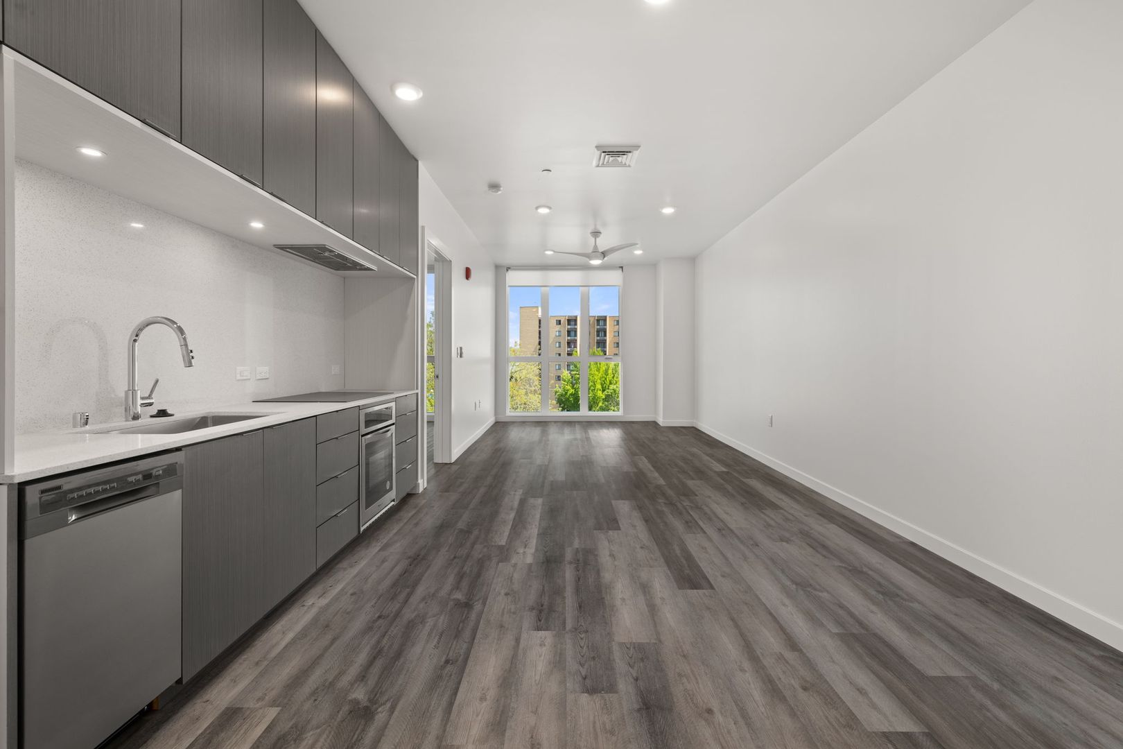 Sacramento Apartment: 1026 17th St