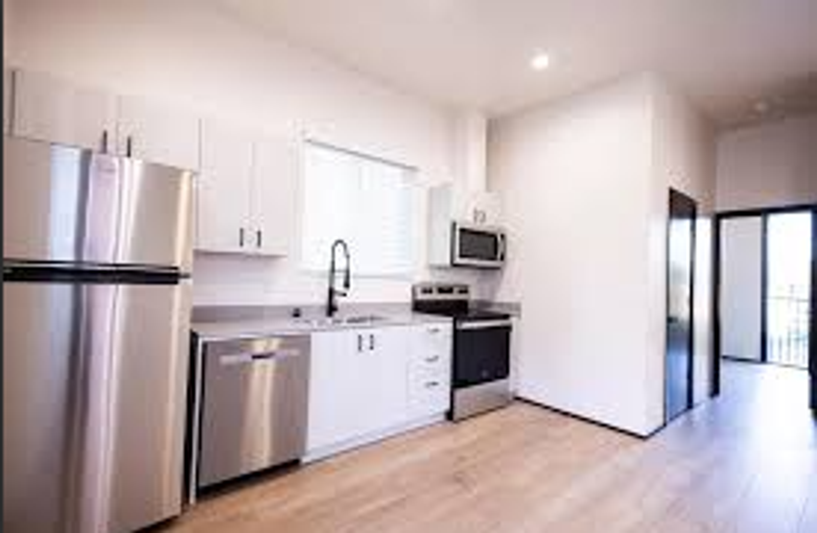 Elk Grove Apartment: 9686 Railroad St