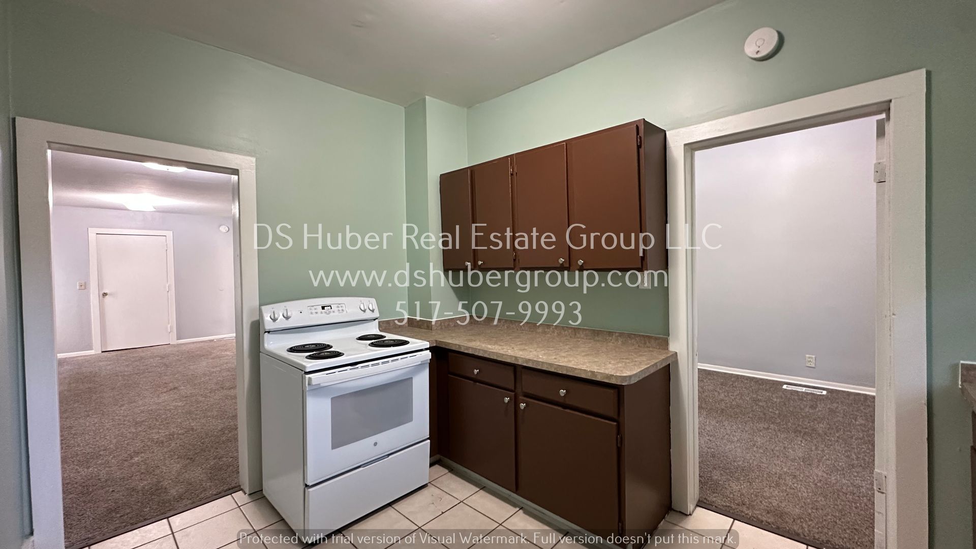 Lansing House: 923 Cleveland St