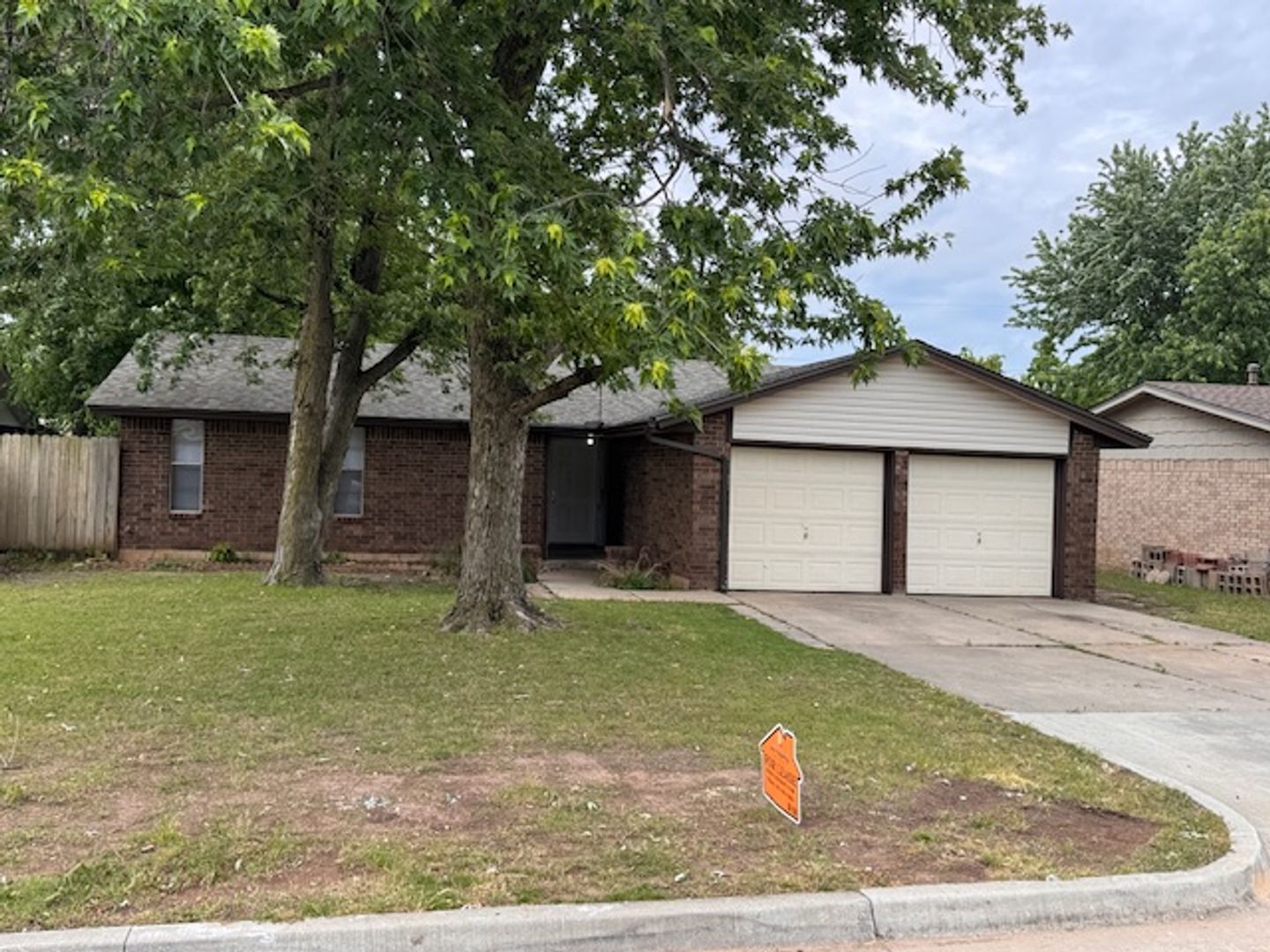 Moore House: 608 SW 13th