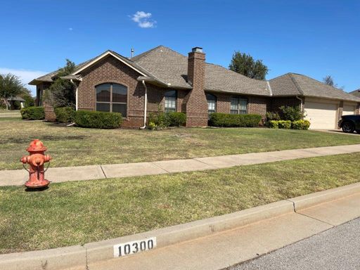 Beautiful granite and tile backsplash to update the large kitchen. 3 bedrooms + an office, large master, corner lot! – photo 1