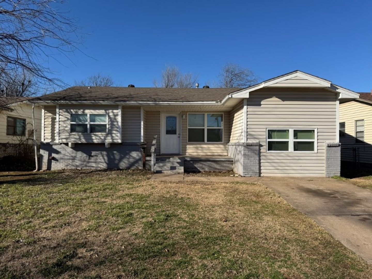 Midwest City House: 1933 Rulane Dr