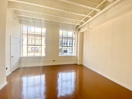 312 West 5th Street Unit# R112 – photo 1