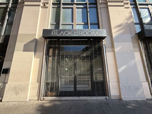 111 W. 7th St. #R3 – photo 1
