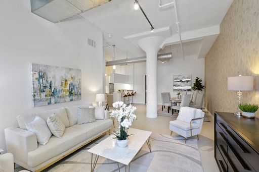 Apartment – photo 1