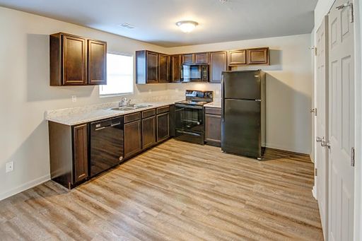 230 W. Garfield Ave - 2301