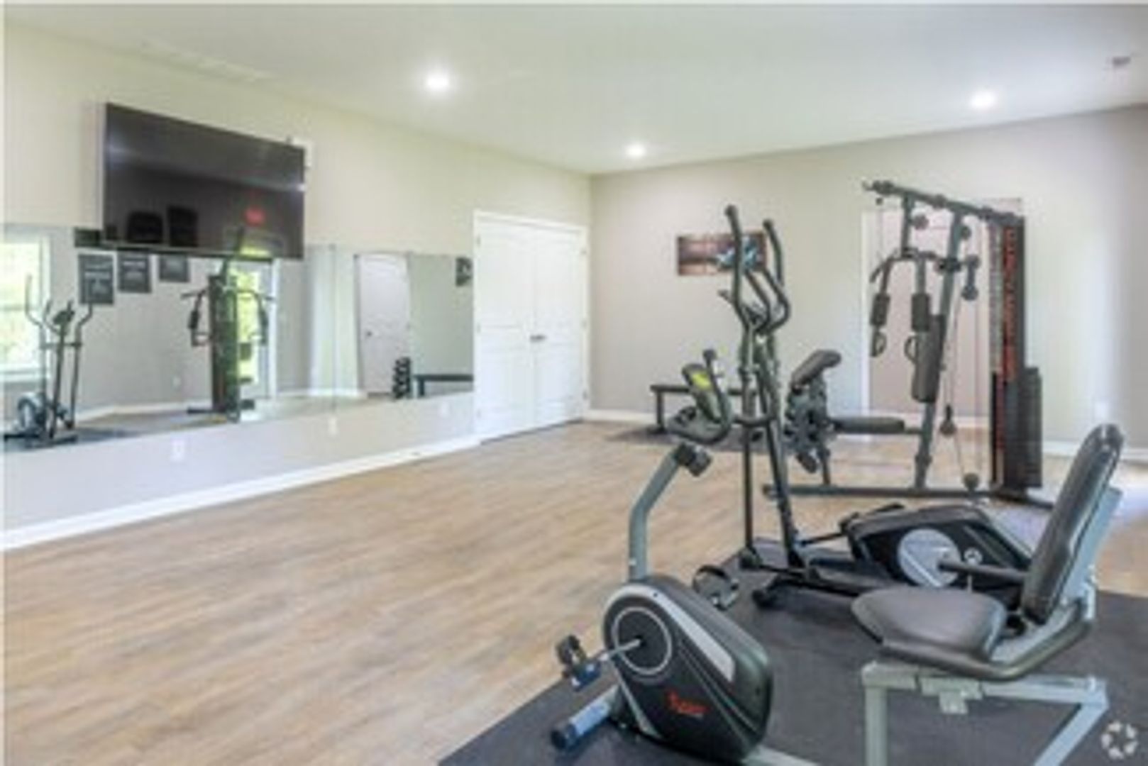 New Albany Apartment: 4737 Grantline Rd