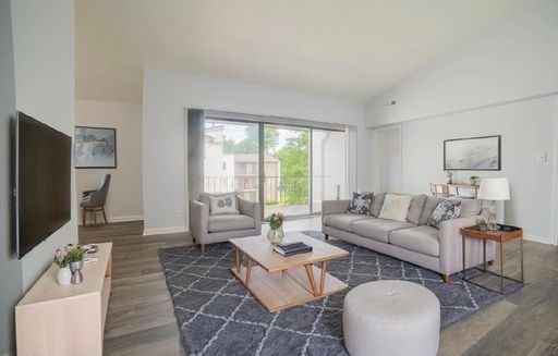 Aura Apartments: One bedroom One bathroom – photo 1