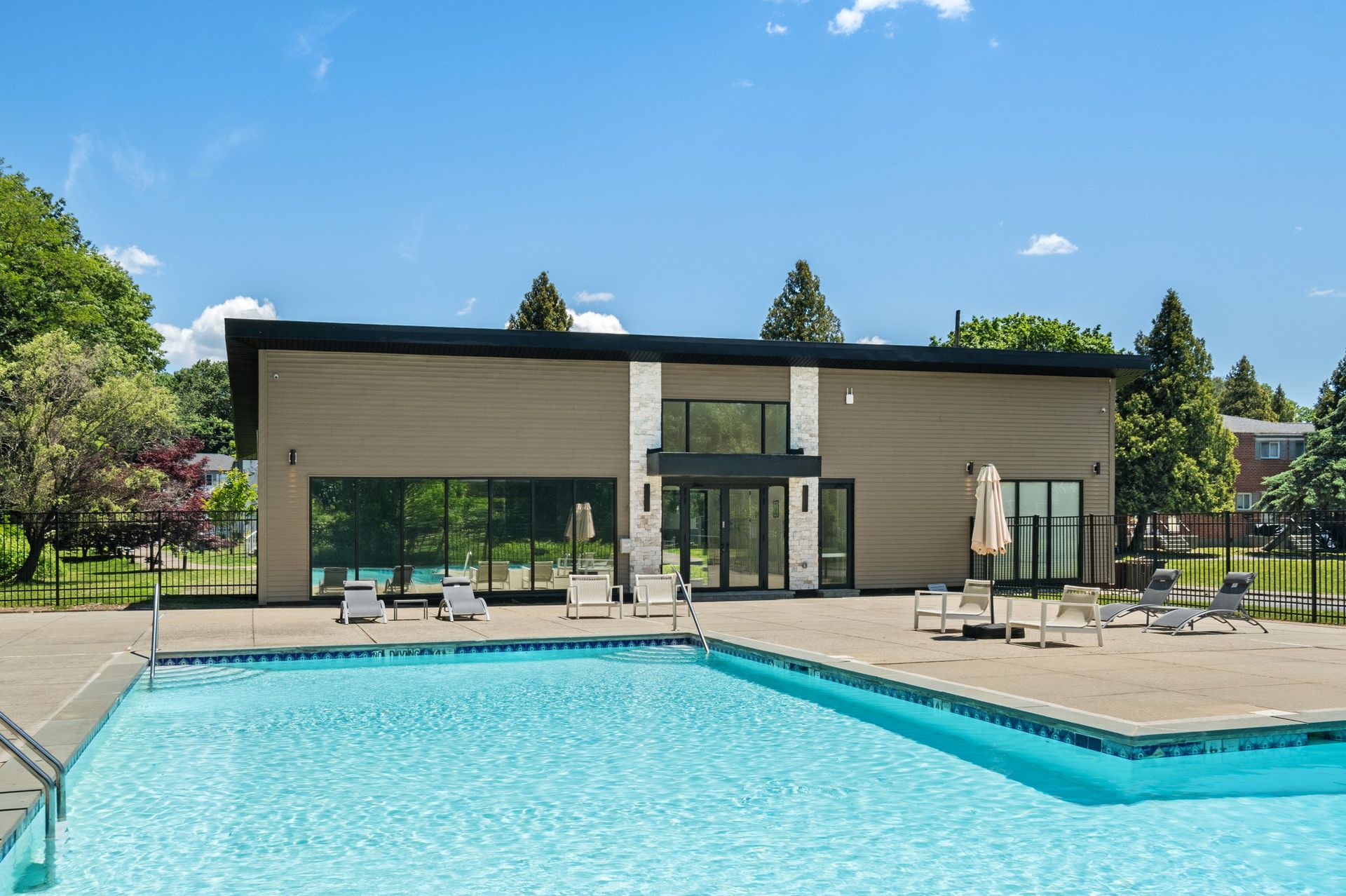 Norwalk Apartment: 41 Wolfpit Ave
