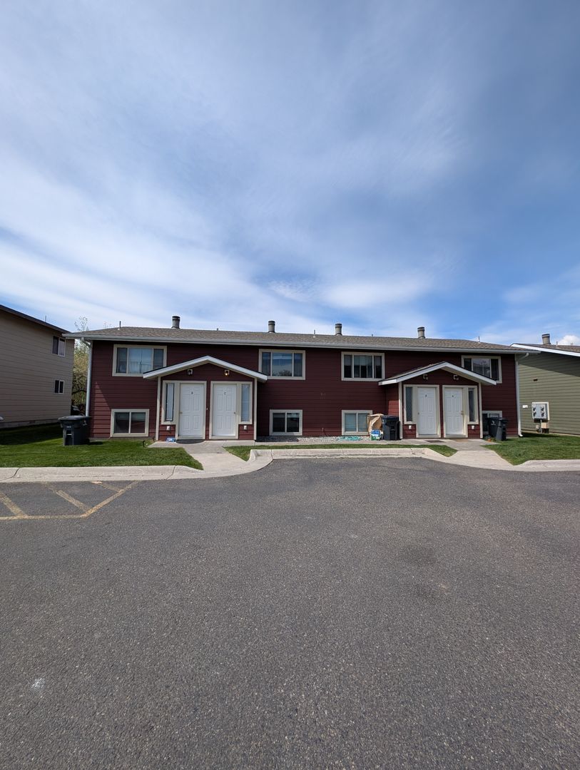 Bozeman Apartment: 203 S. 15th Avenue, Units A-D