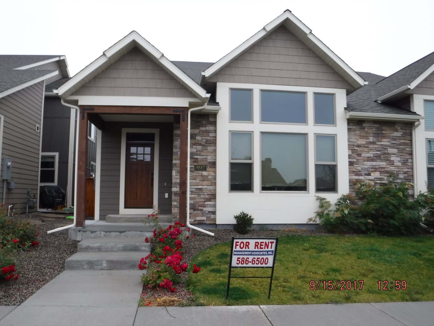 Gorgeous modern 5 bedroom - Minutes from MSU!