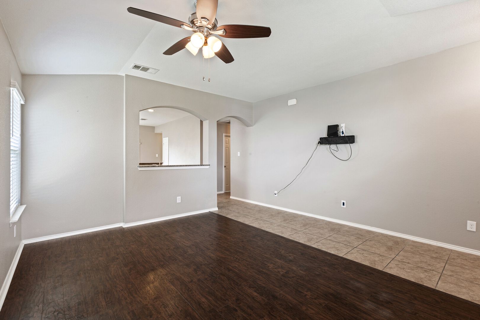 Sendero Lane 6 of 12
