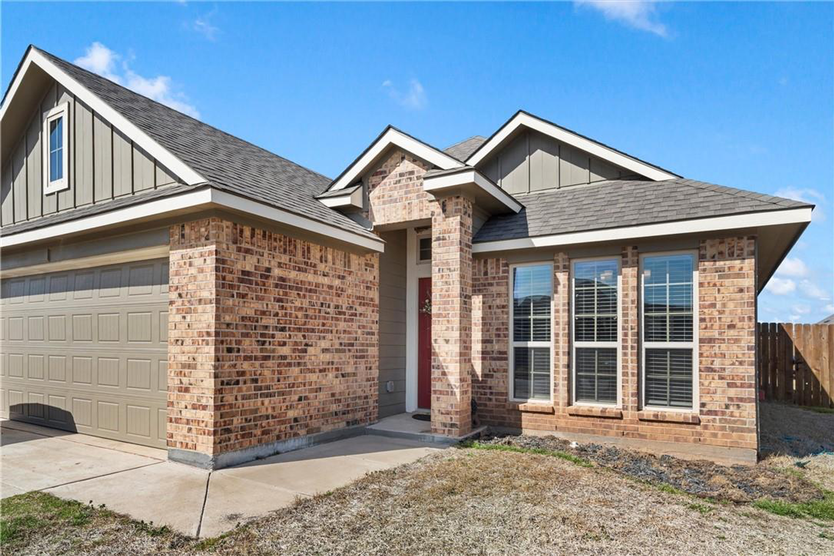 Waco House: 4032 Bravo Ranch Road
