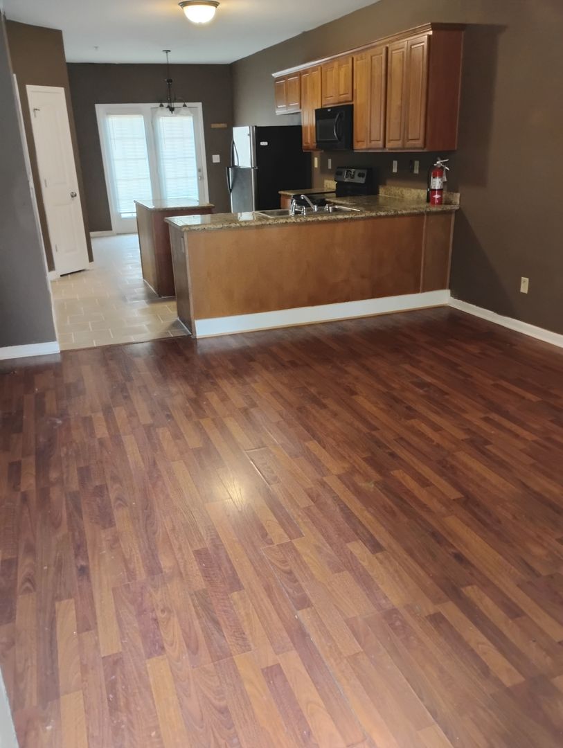 Tuscaloosa Apartment: 2925 Hargrove Road E