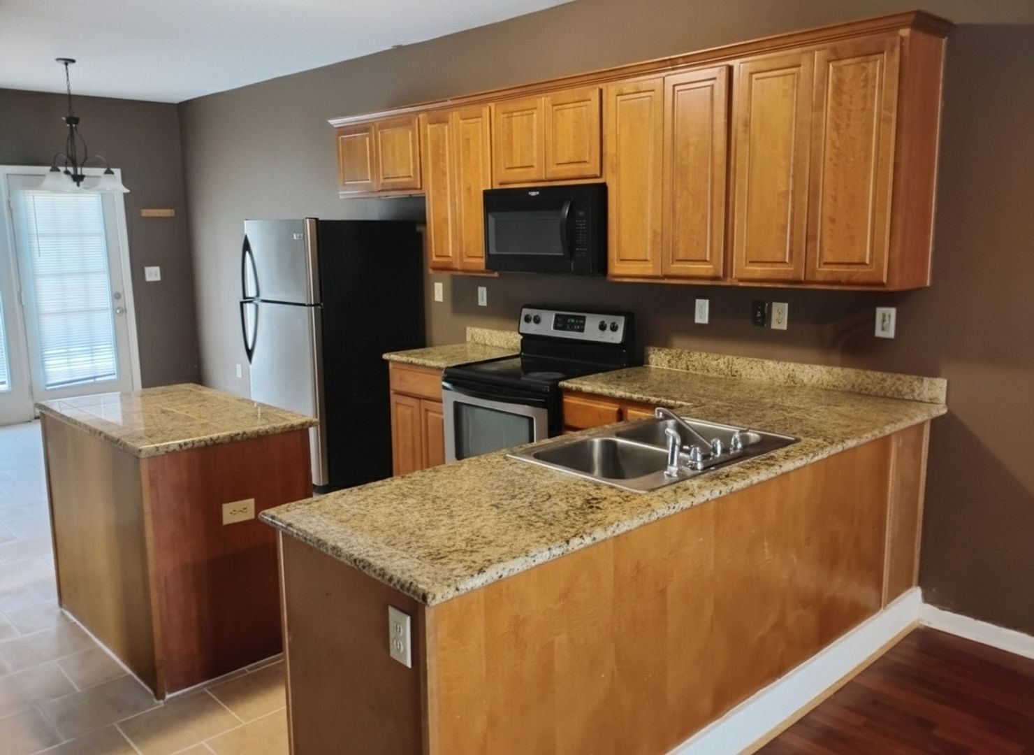 Tuscaloosa Apartment: 2925 Hargrove Road E