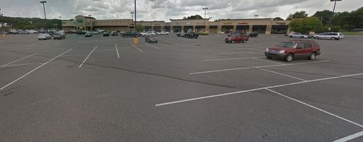 Tuscaloosa, AL- 1400 SF Commercial Space in Publix Anchored Capital Market Center- High Traffic Corridor – photo 1