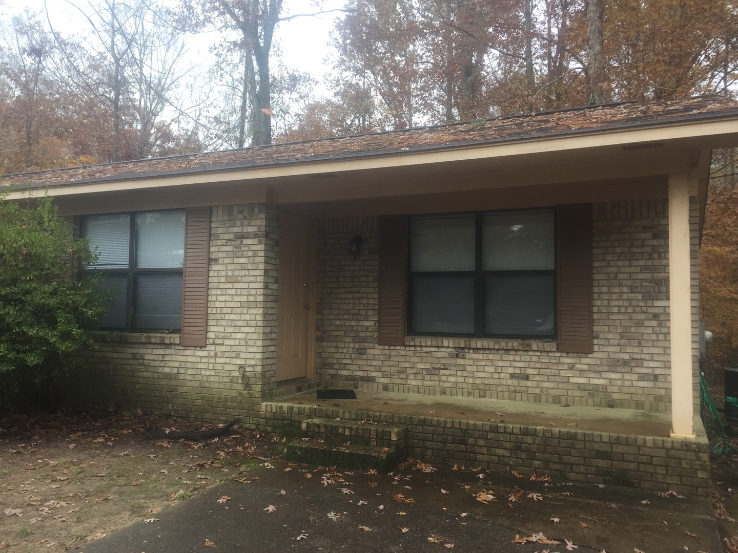 Northport House: 4807 Oak Meadow Drive