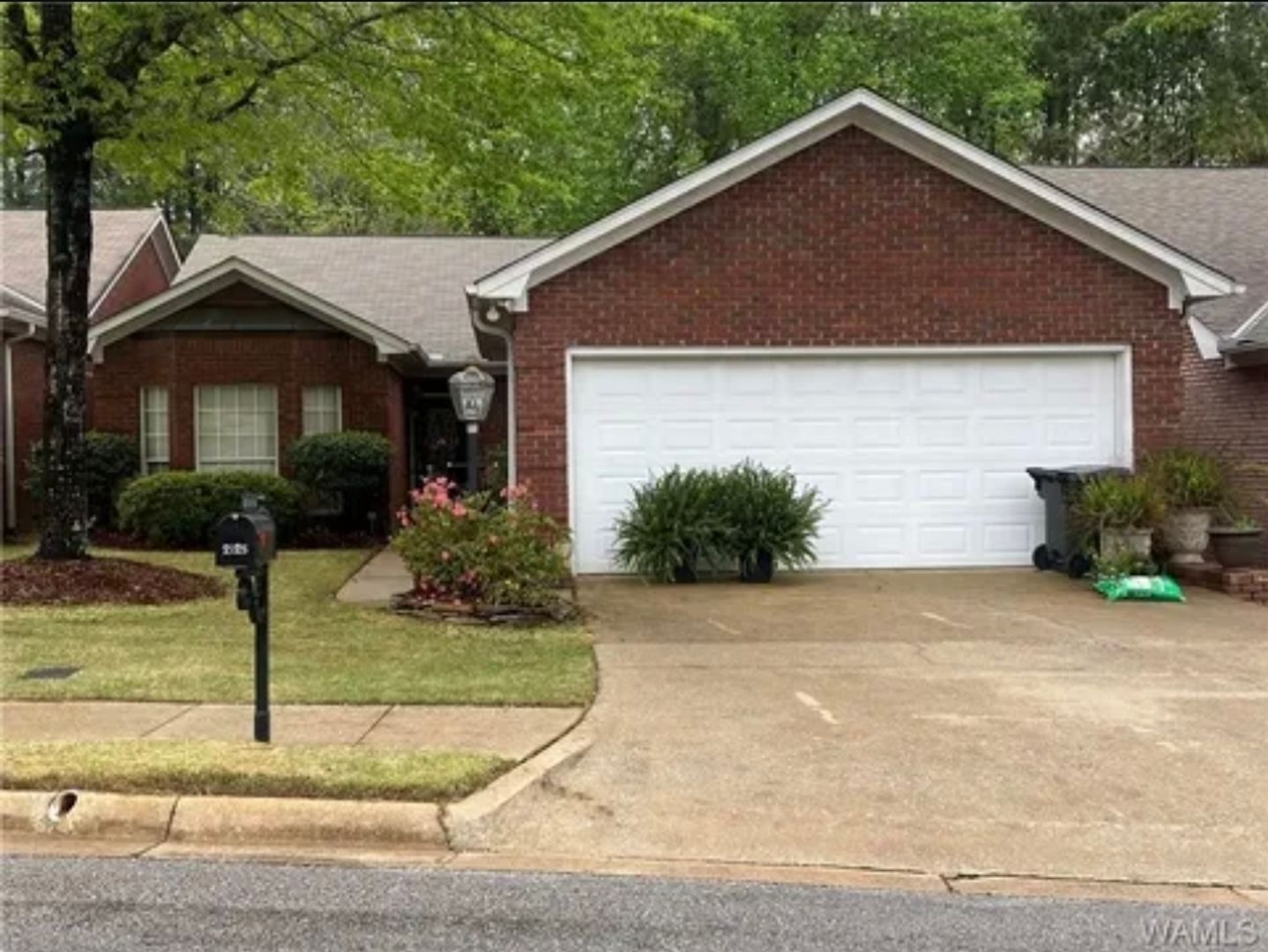 Tuscaloosa House: 2125 Fox Ridge Road