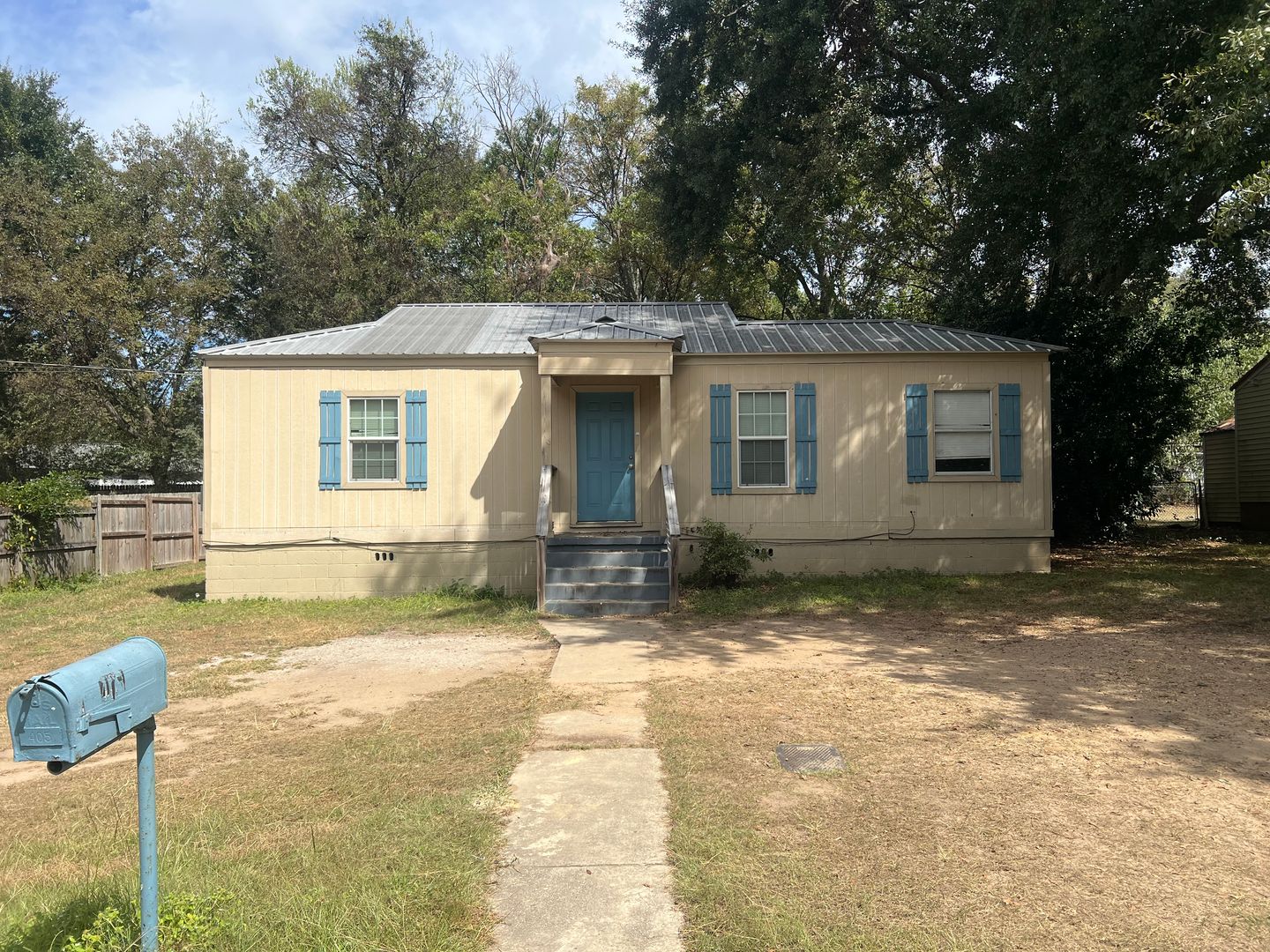 Tuscaloosa House: 405 26th Street E