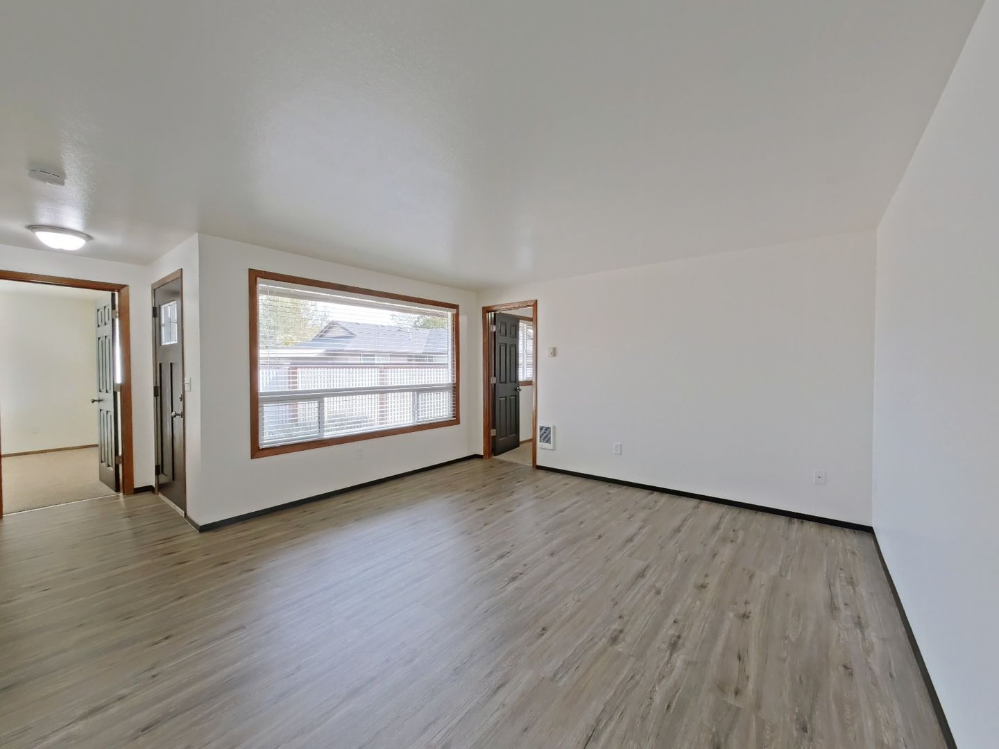 Corvallis Apartment: 3288 NE Lancaster #1