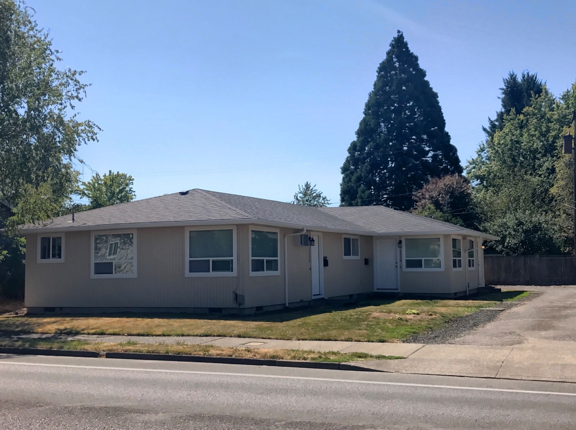 Corvallis Apartment: 2250 NW Grant