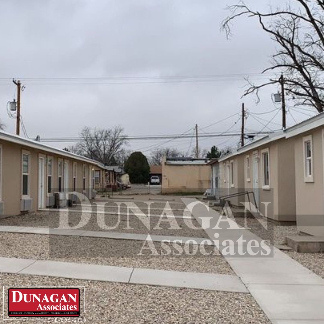 Carlsbad Apartment: 701 N Lake St.