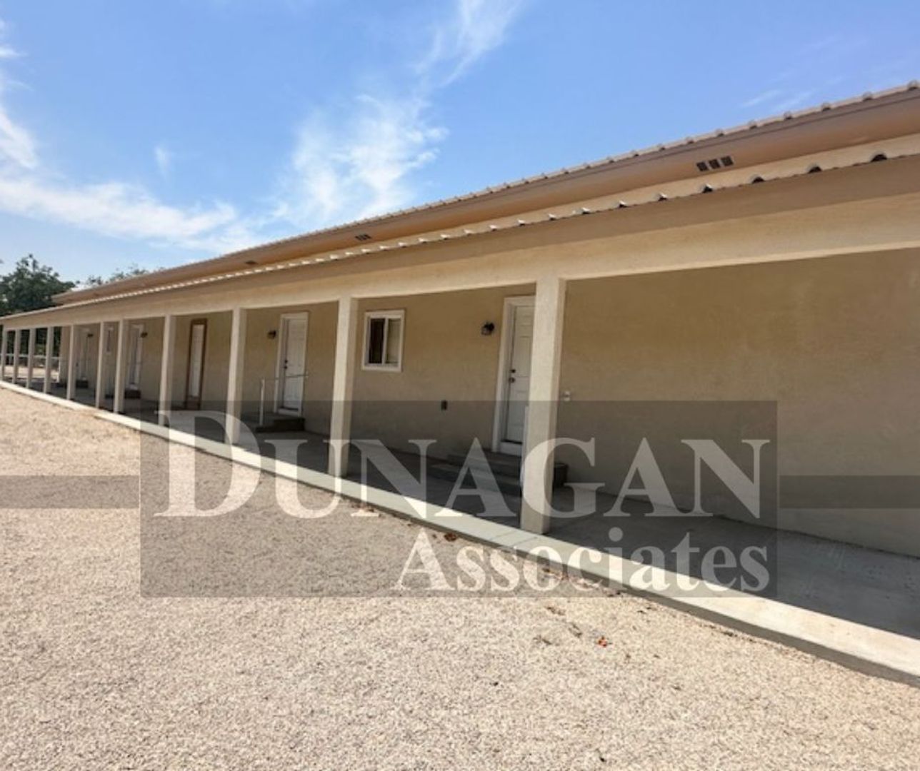 Carlsbad Apartment: 602 Irvin St