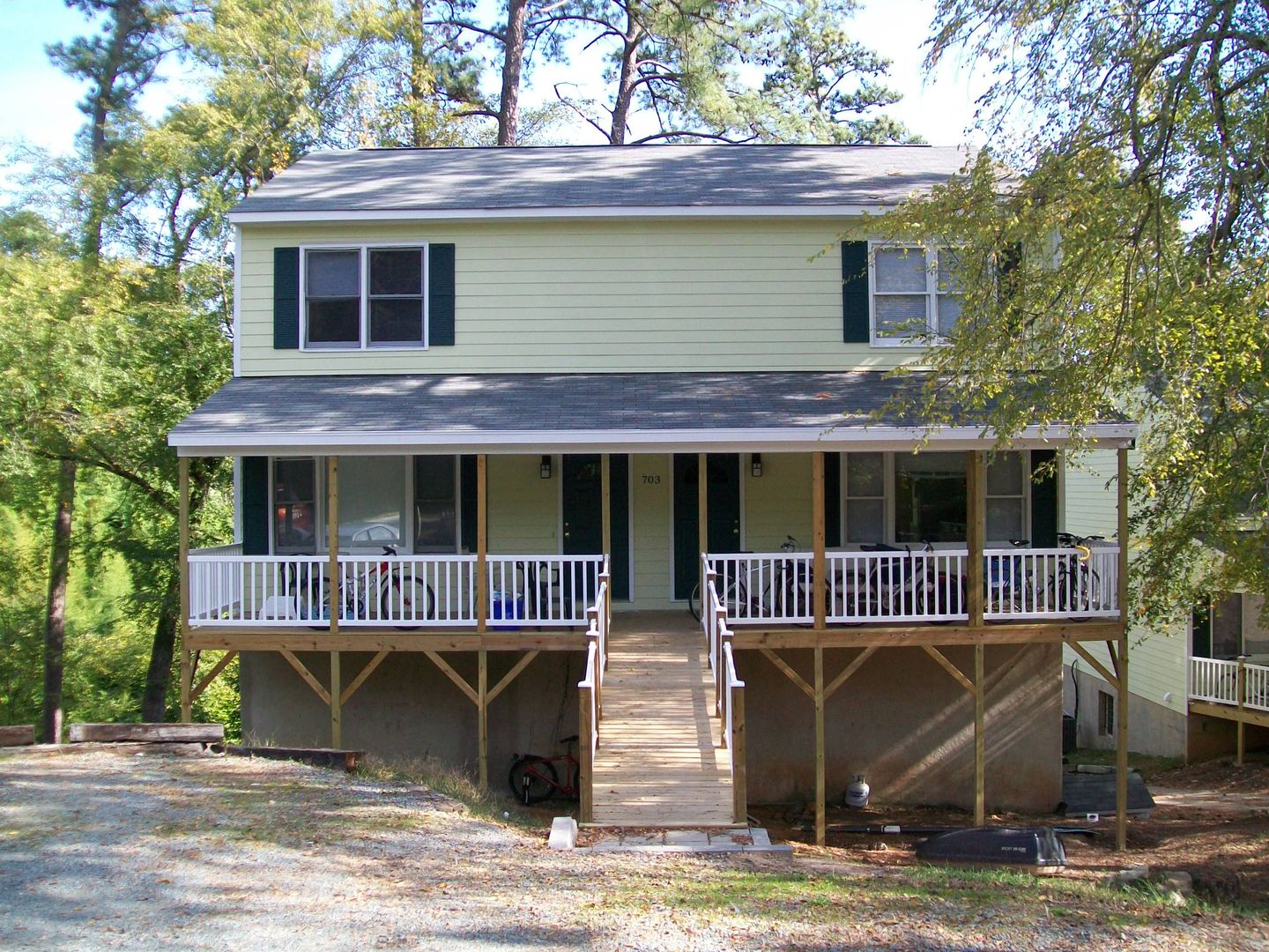 Chapel Hill House: 703-A Edwards St.