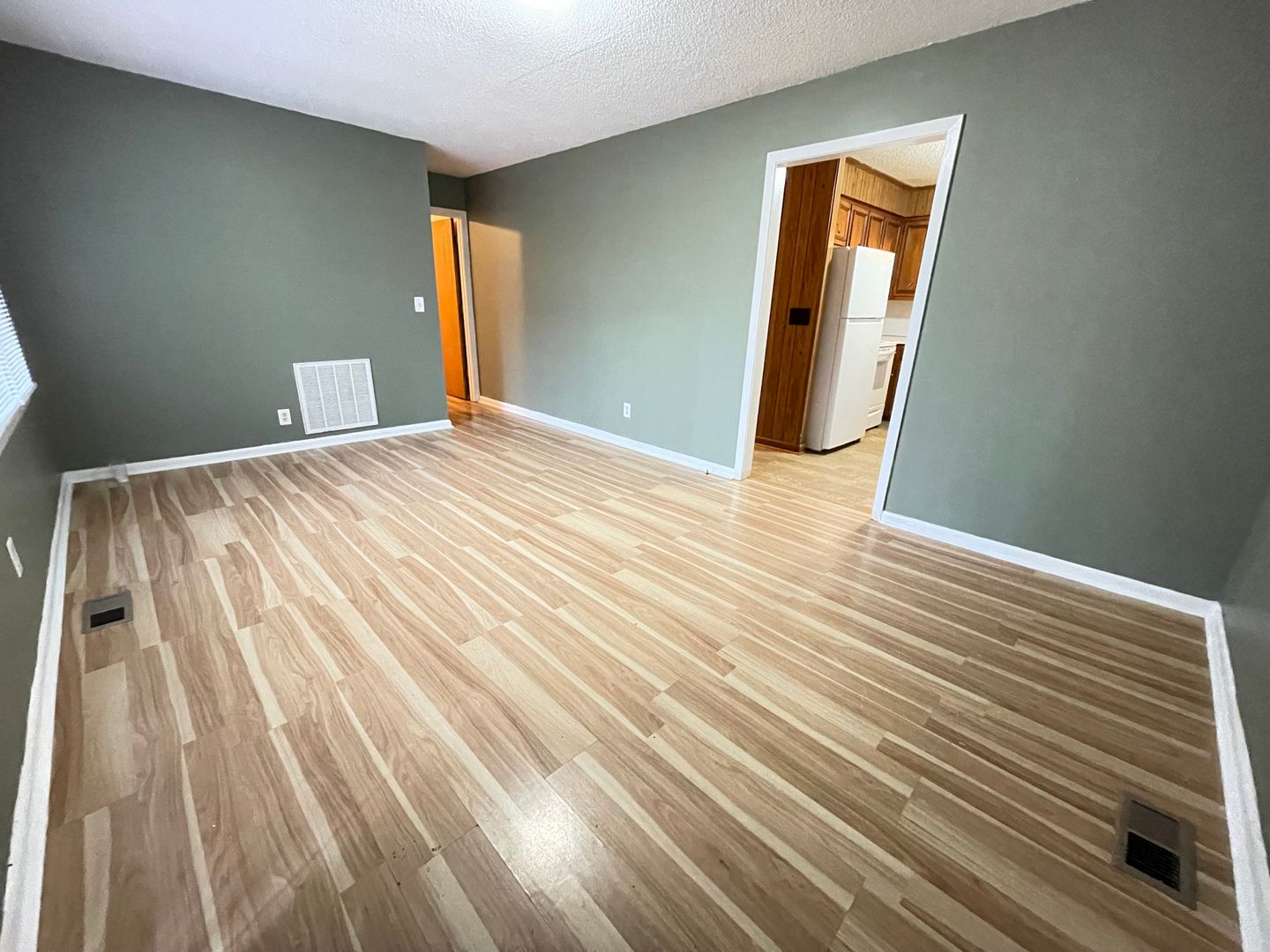 Pittsboro House: 848-A Old Graham Rd