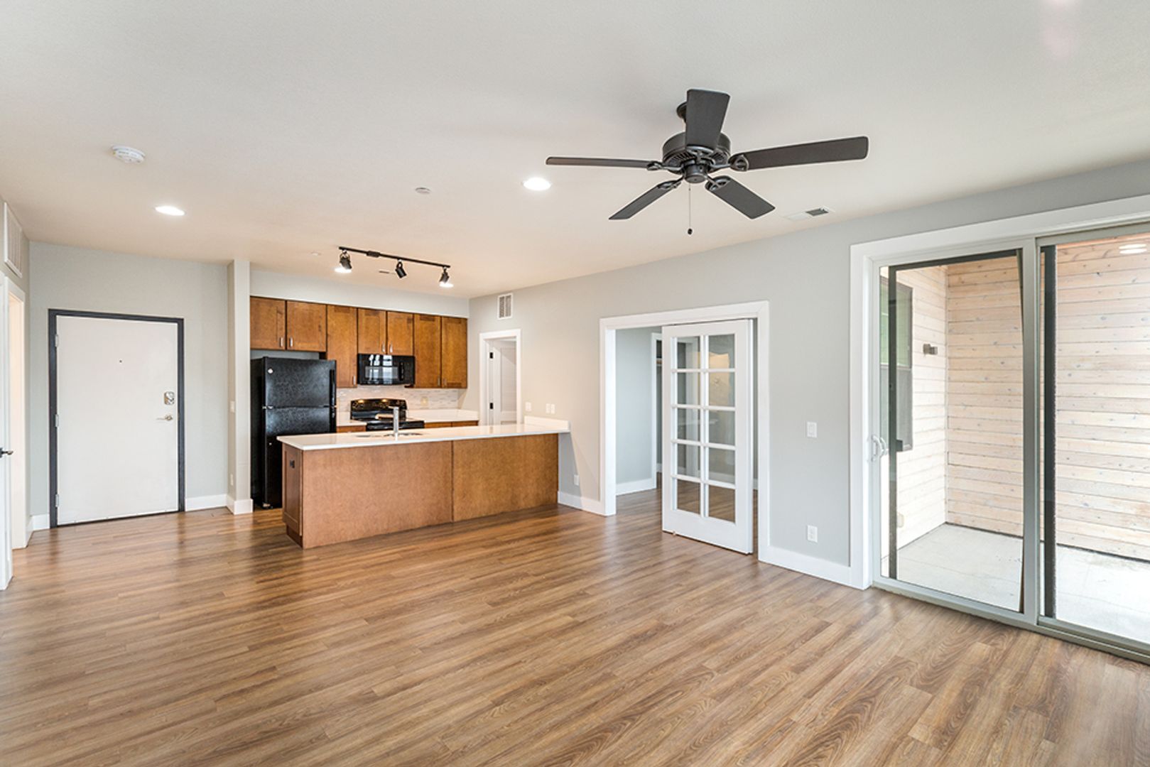 Colorado Springs Apartment: 676 West Monument Street