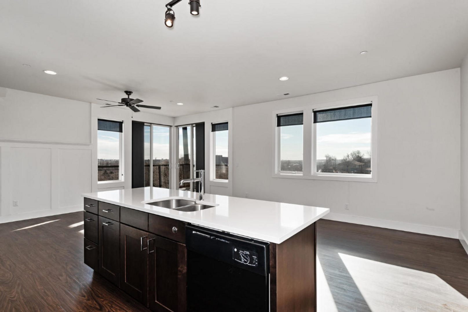 Colorado Springs Apartment: 676 West Monument Street