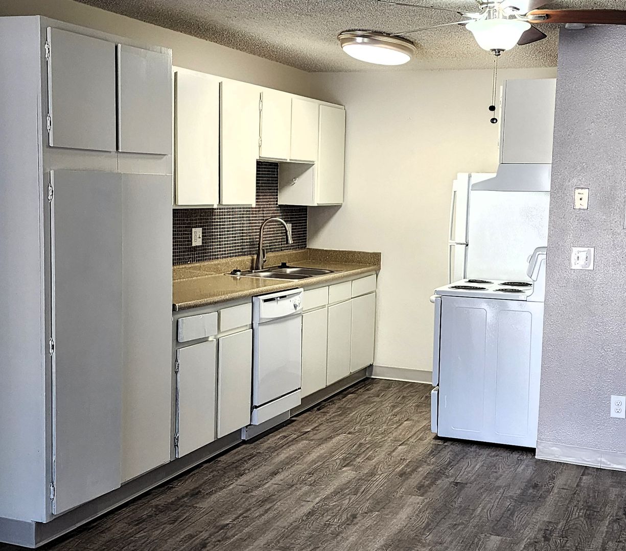 Colorado Springs Apartment: 1005 Fontmore