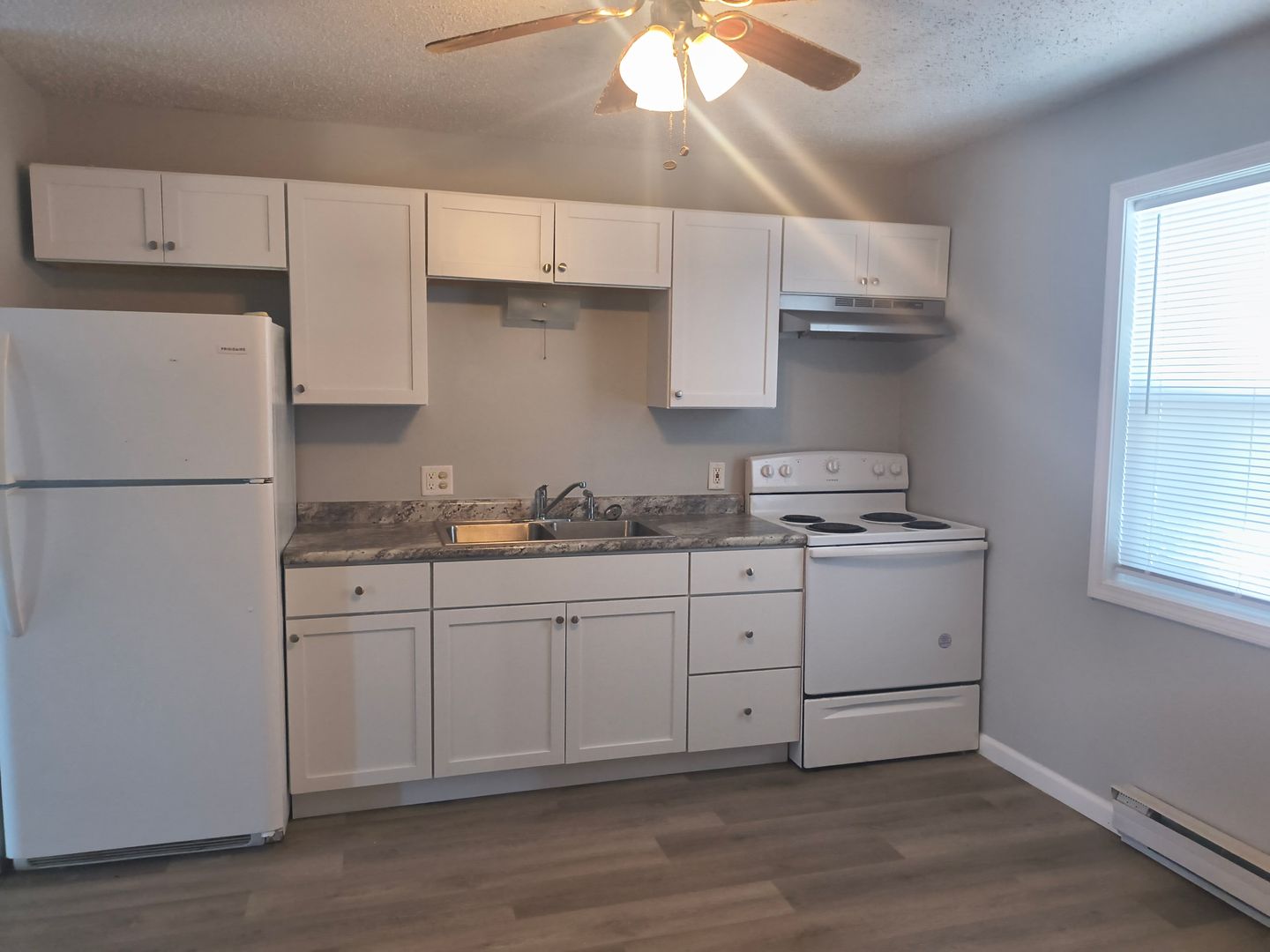 Eldon Apartment: 604 West Haven