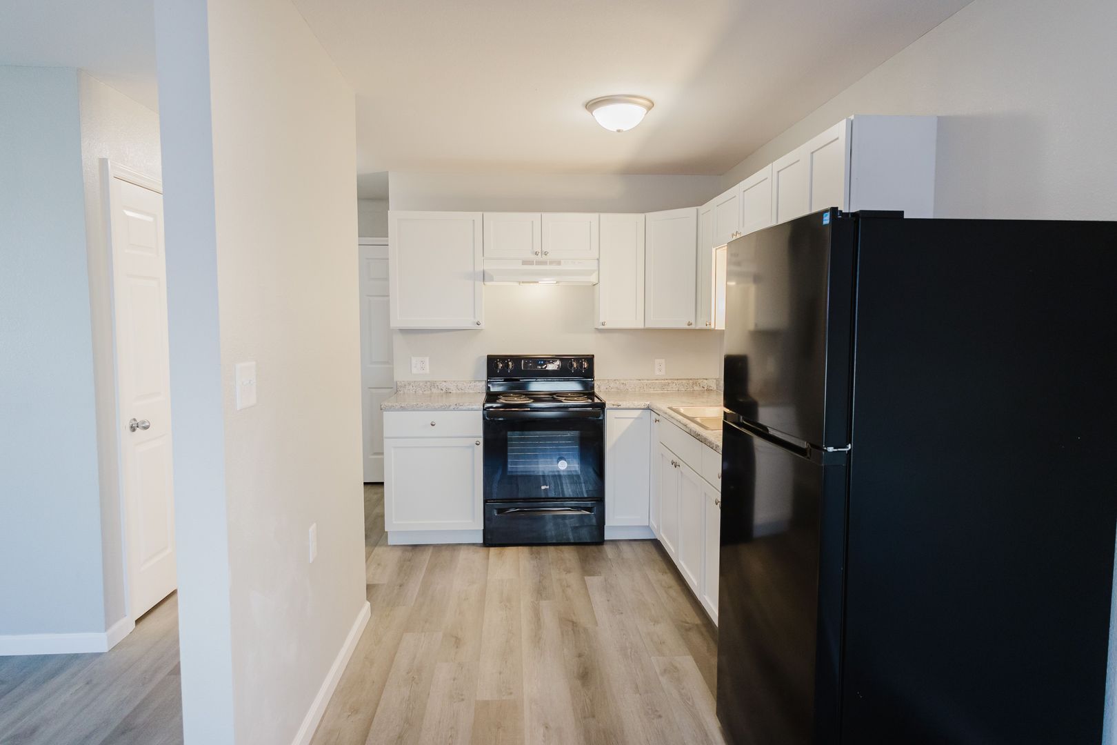 Eldon Apartment: 1105 Jones Ave