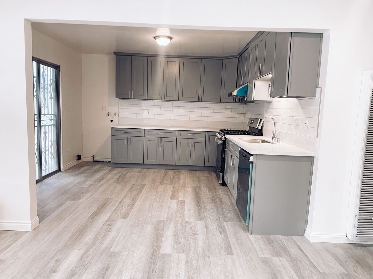 Gardena Apartment: 1308 West Gardena Blvd.