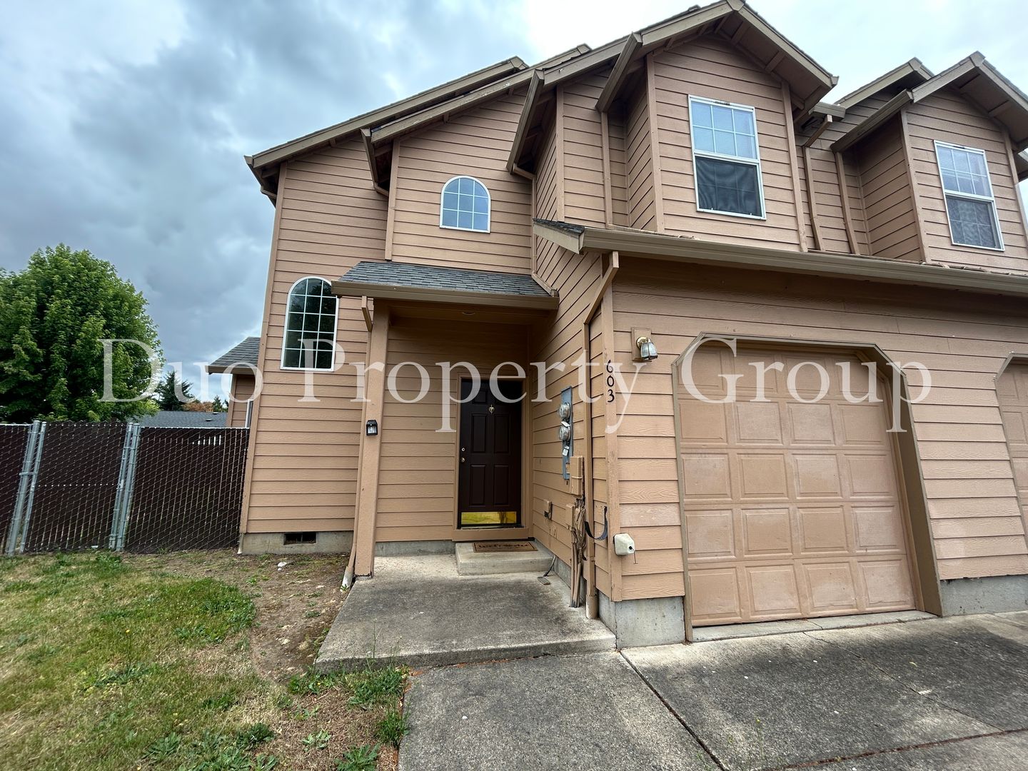 Springfield Apartment: 603-611, 613, 615, 617 South 41st Court