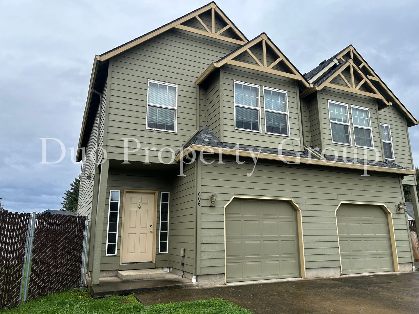 Springfield Apartment: 603-611, 613, 615, 617 South 41st Court