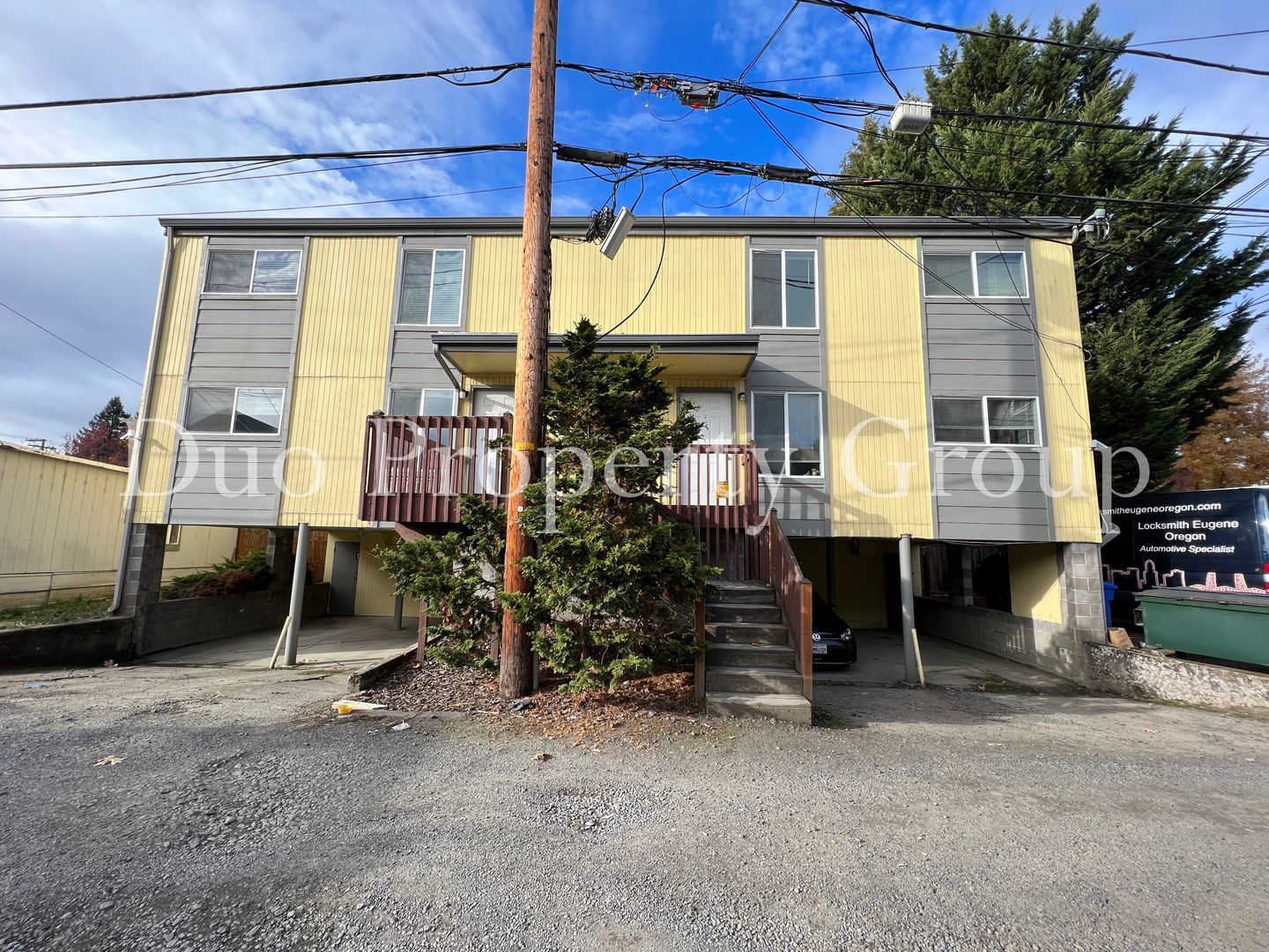 Eugene Apartment: 1526 Willamette Alley / 58 W 15th Ave